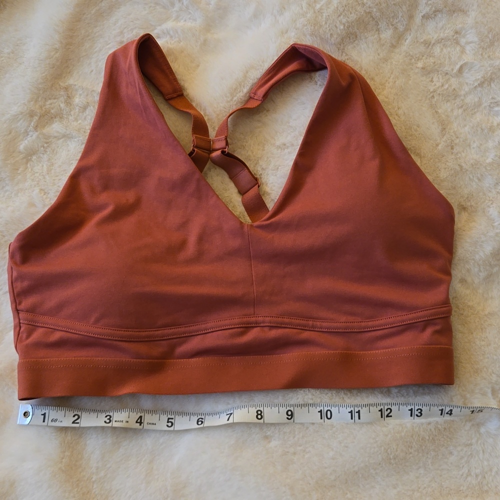 Fabletics Large Sports Bra - Picture 4 of 4